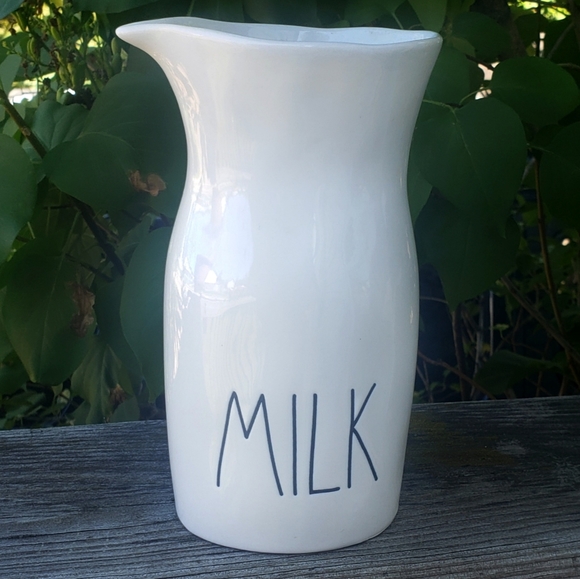 Rae Dunn Other - Rae Dunn milk carafe